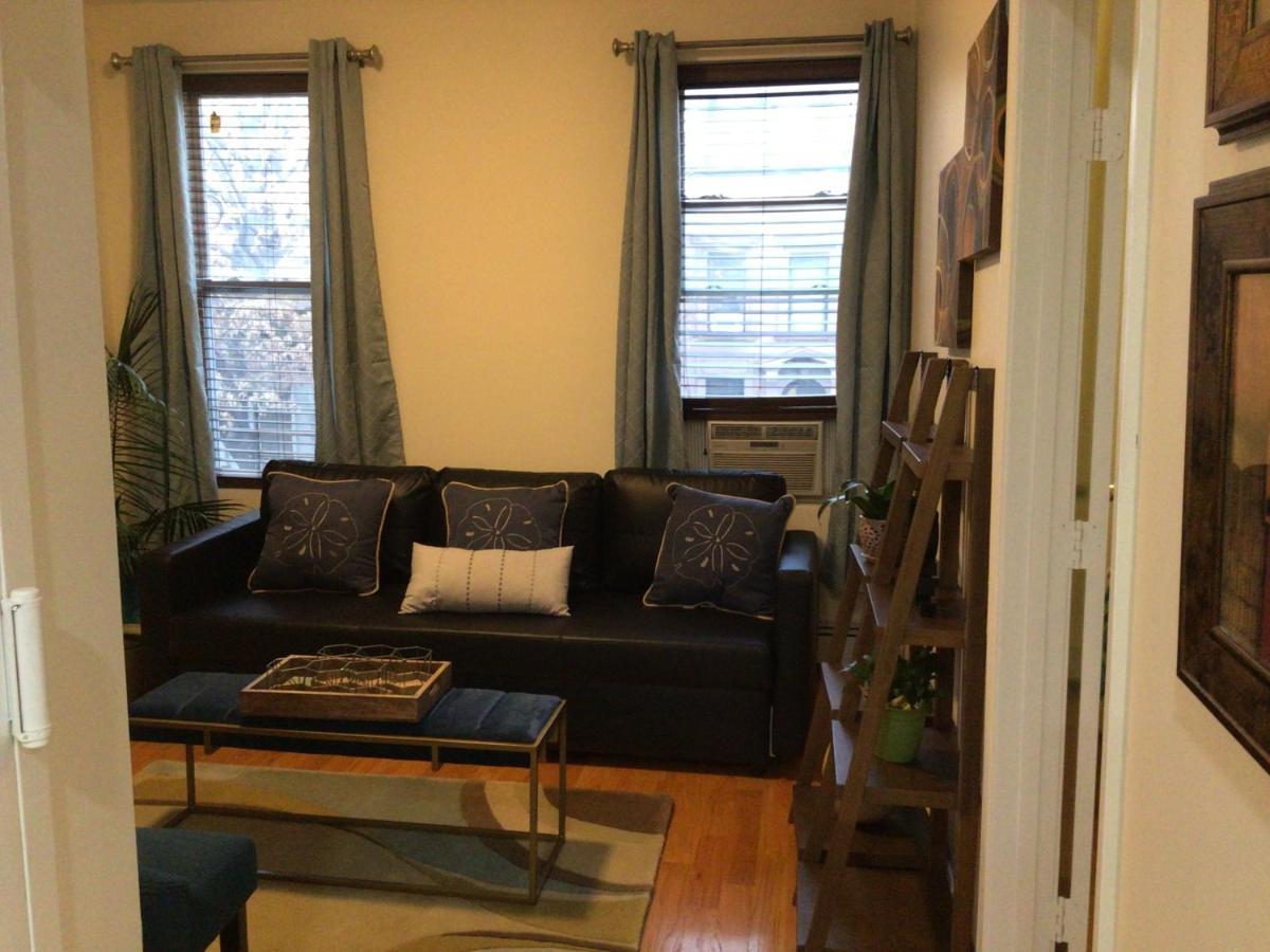 Апартаменты Brownstone Living Нью-Йорк Экстерьер фото